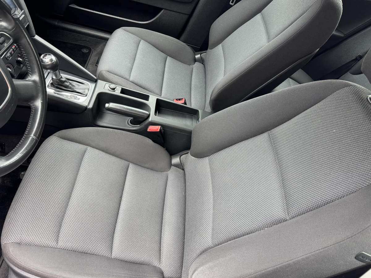 Audi A3, 1.6 l., hatchback