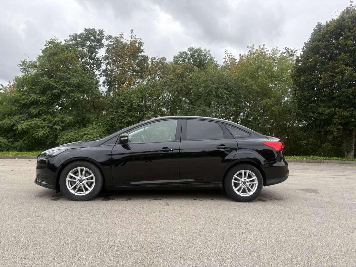 Ford Focus, 2.0 l., saloon / sedan