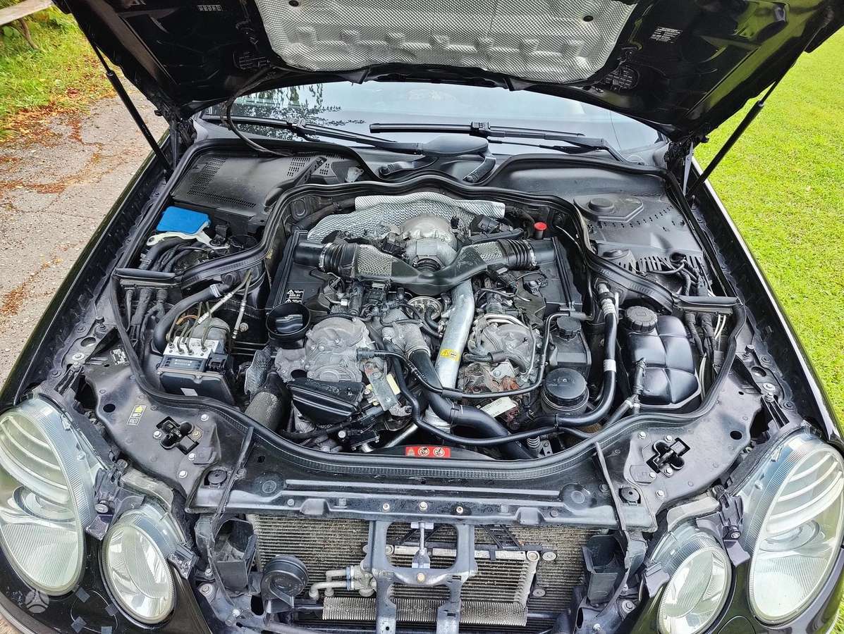 Mercedes-Benz E320, 3.0 l., Универсал