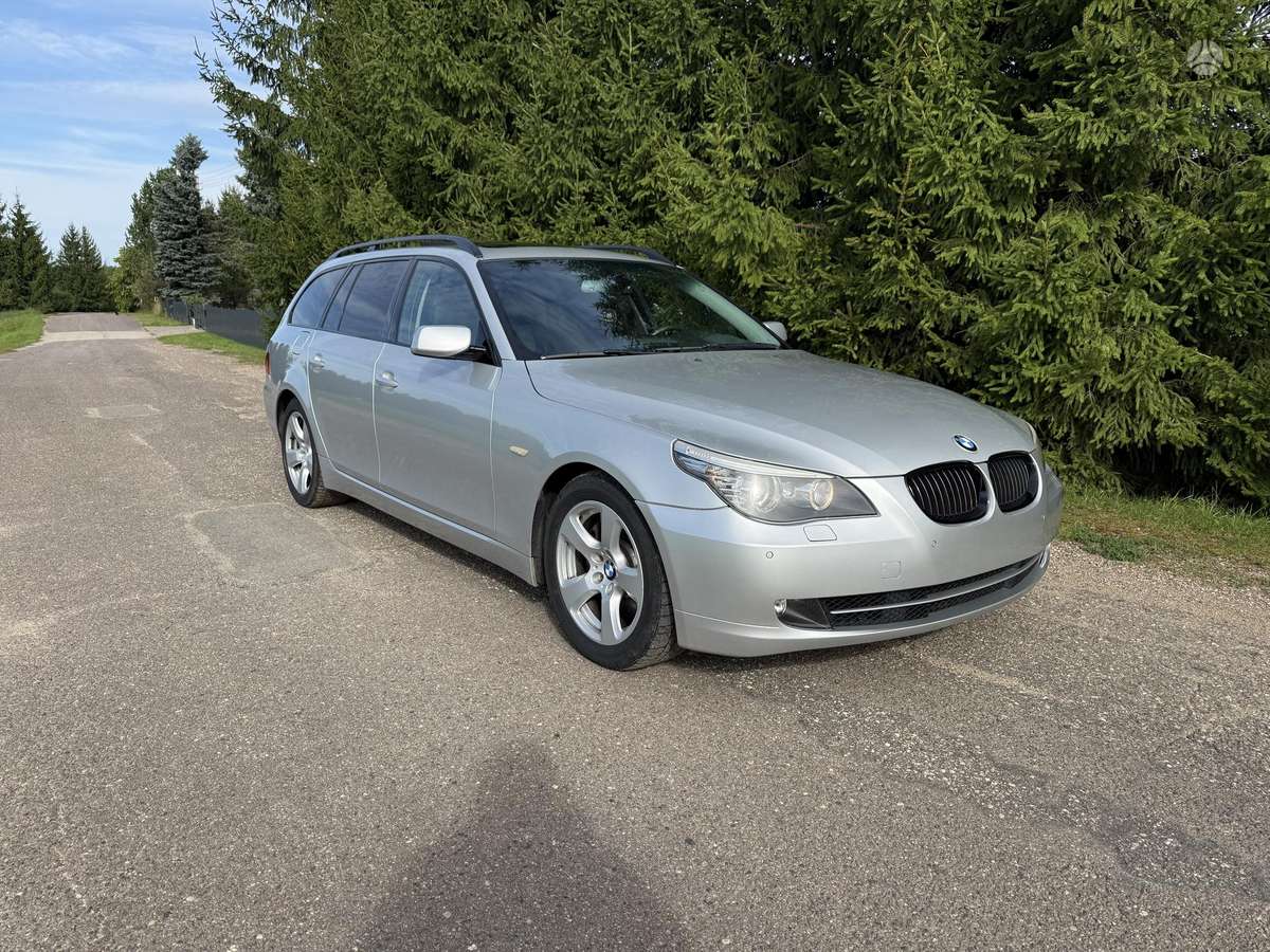 BMW 530, 3.0 l., wagon