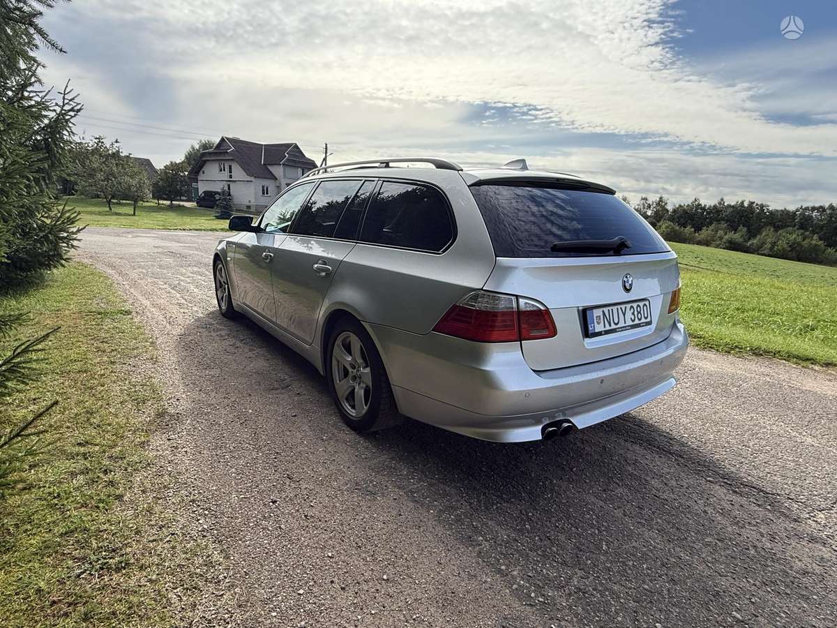 BMW 530, 3.0 l., wagon