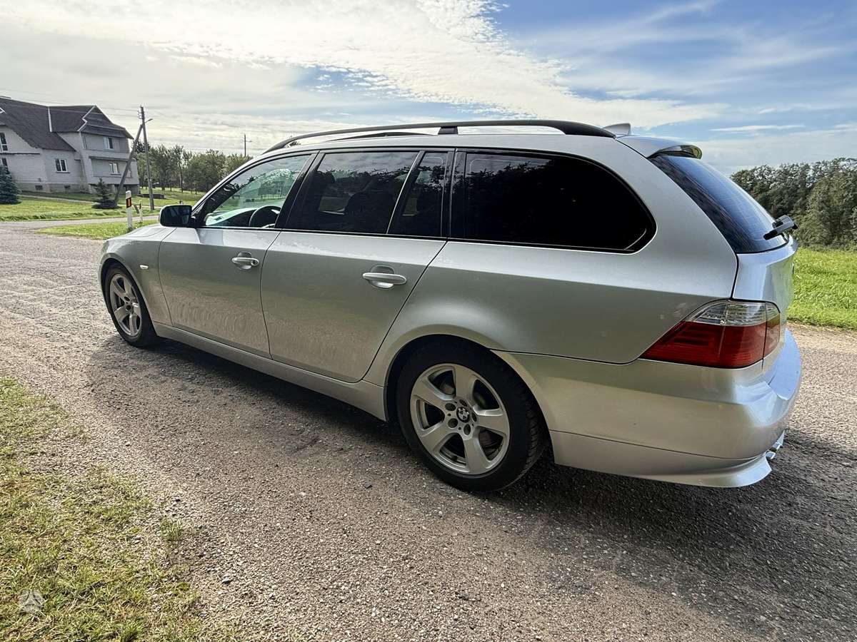 BMW 530, 3.0 l., wagon