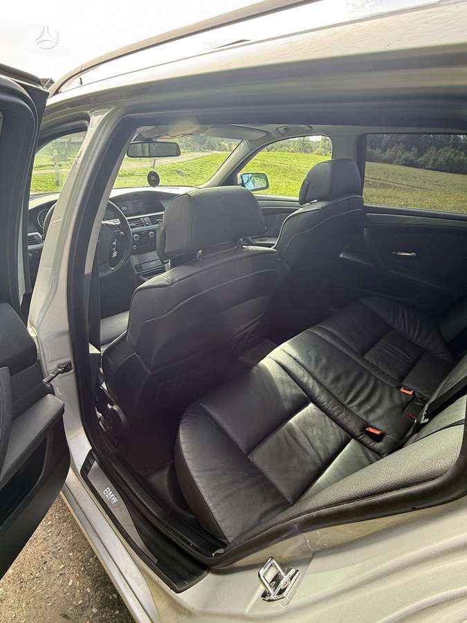 BMW 530, 3.0 l., wagon