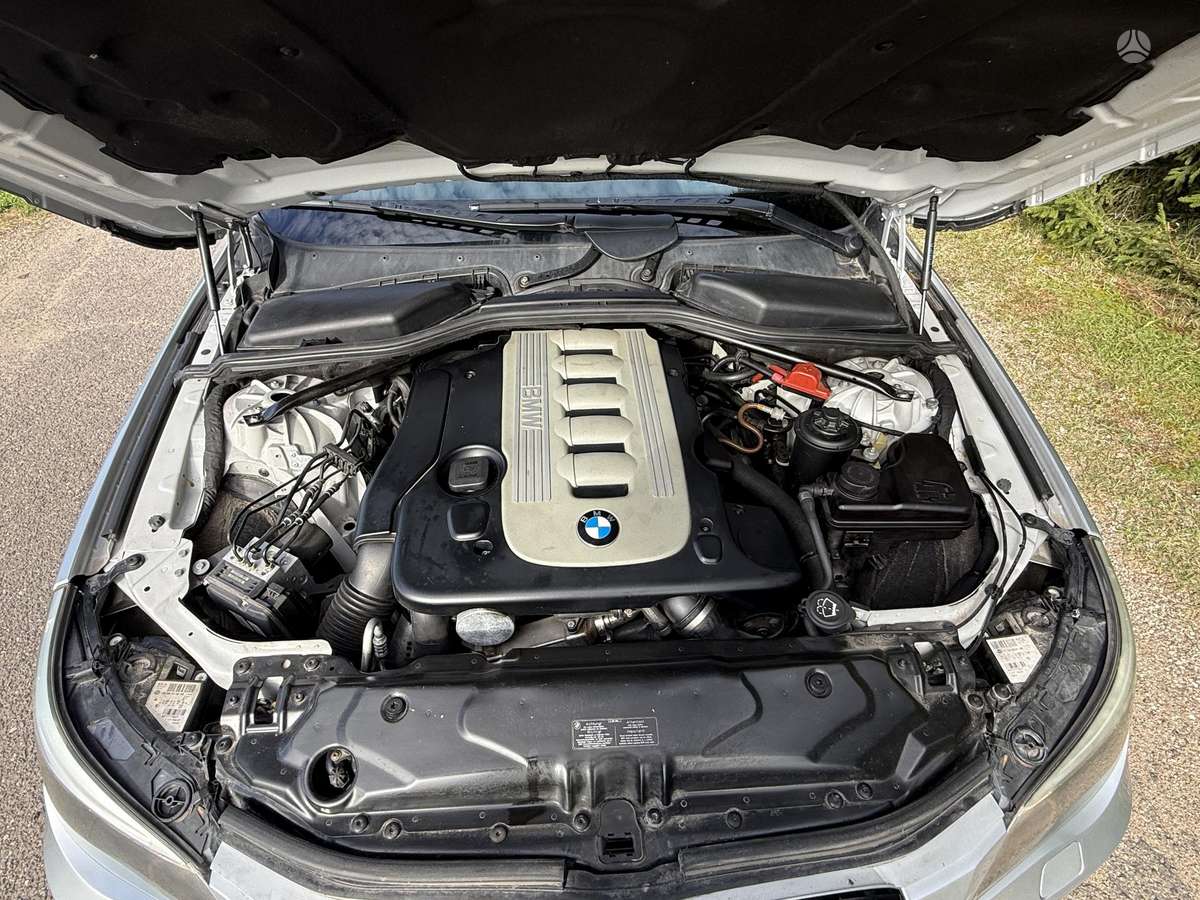 BMW 530, 3.0 l., wagon