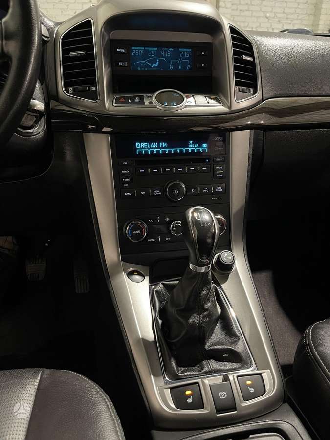 Chevrolet Captiva - 11