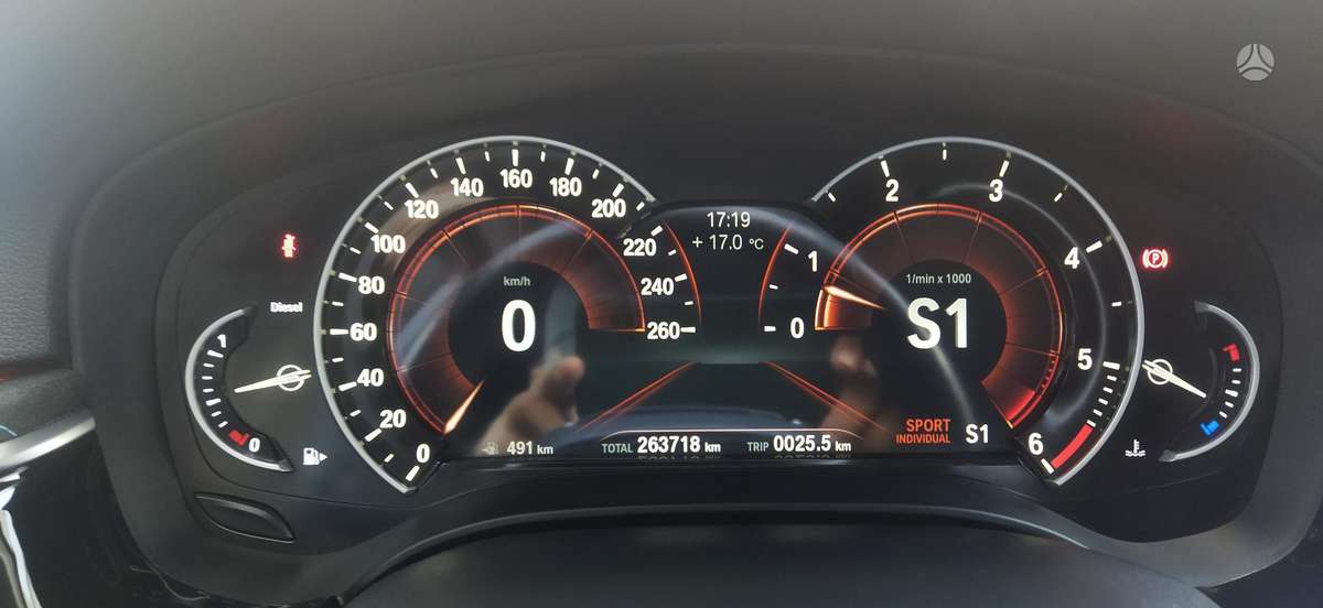 BMW 530, 3.0 l., Седан