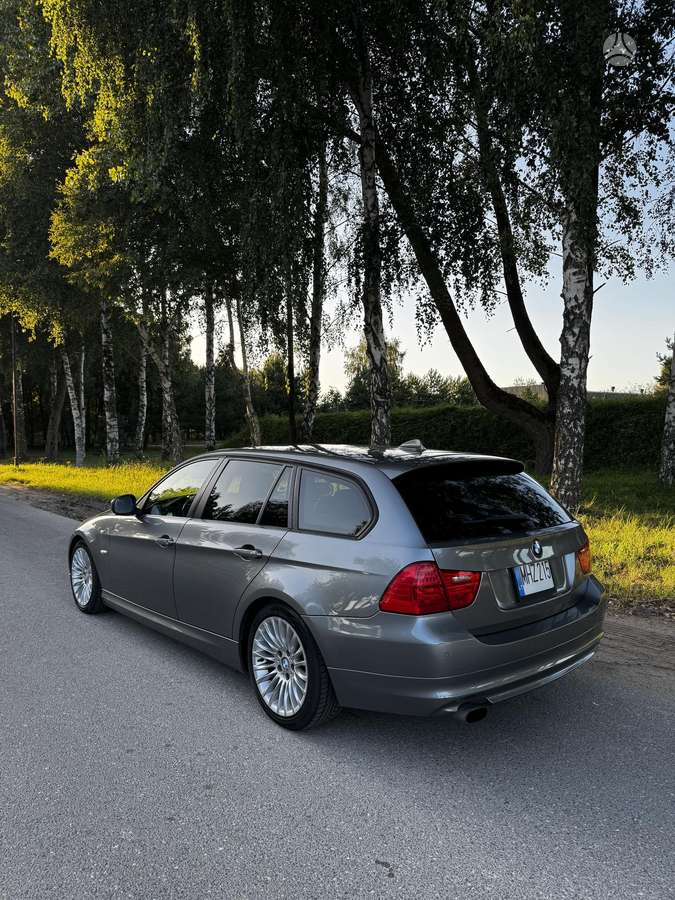 BMW 320, 2.0 l., Универсал