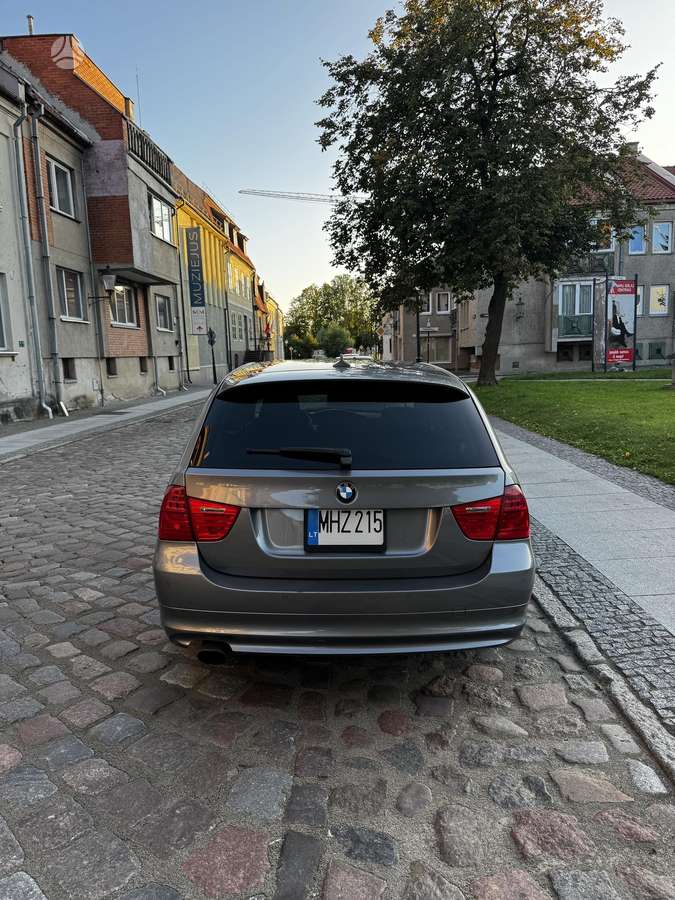 BMW 320, 2.0 l., Универсал