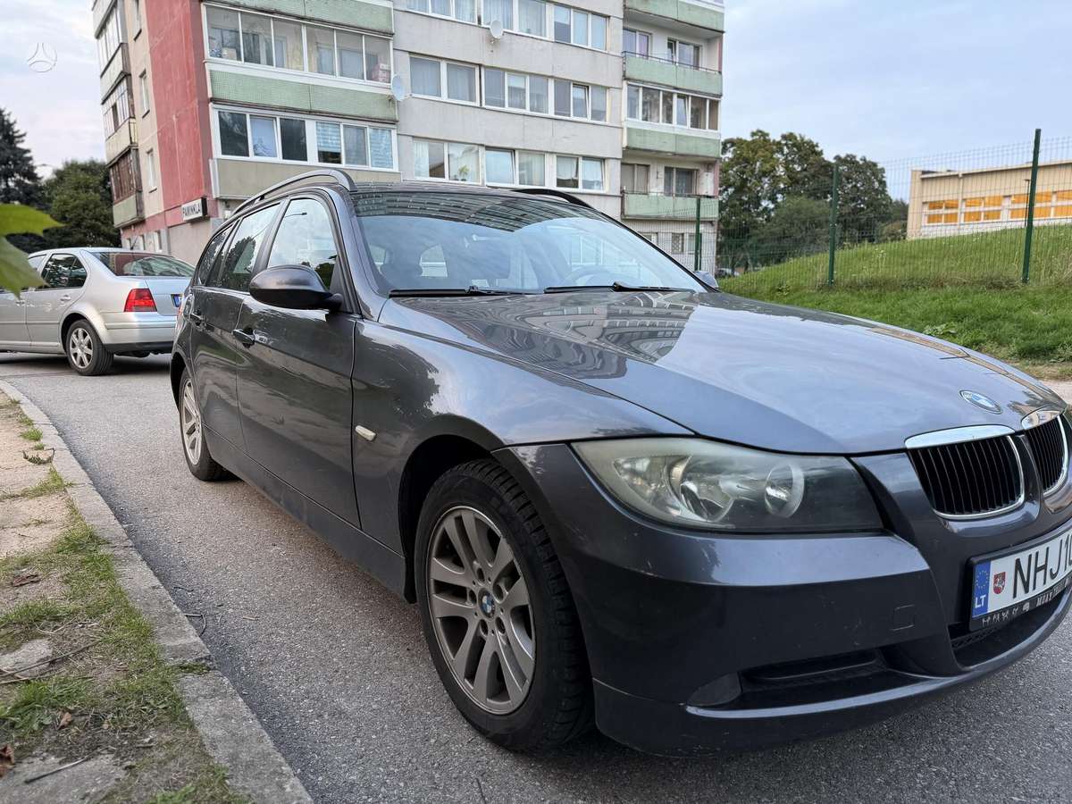 BMW 320, 2.0 l., wagon