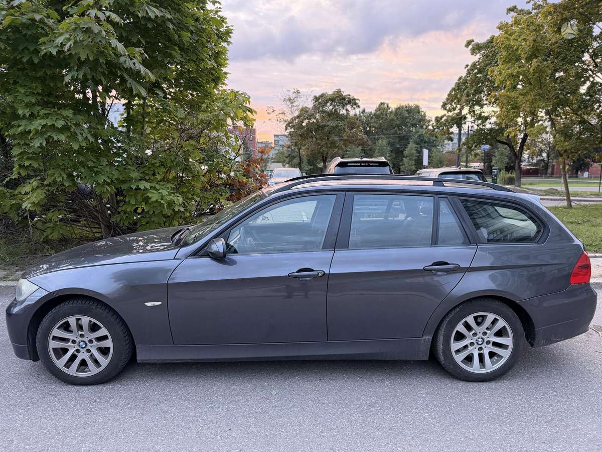 BMW 320, 2.0 l., wagon