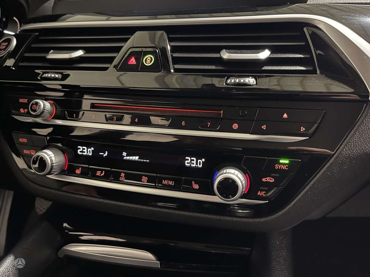 BMW 520, 2.0 l., universalas