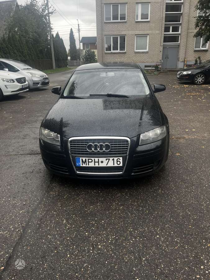 Audi A3, 1.6 l., Хэтчбек