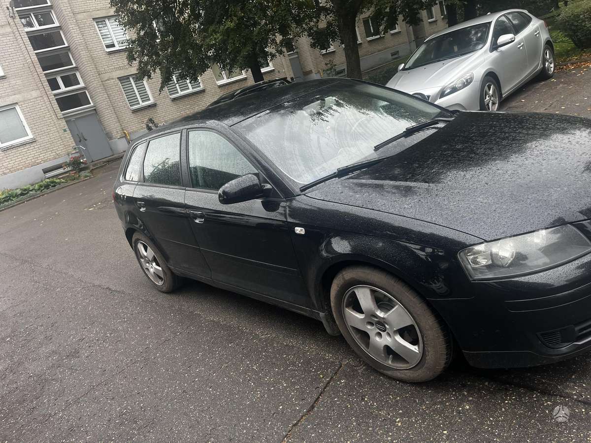 Audi A3, 1.6 l., Хэтчбек