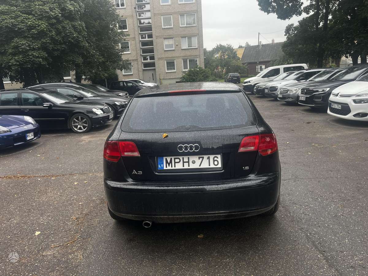 Audi A3, 1.6 l., Хэтчбек