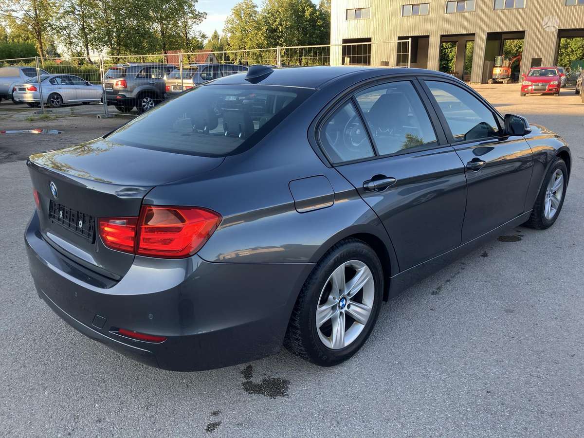 BMW 320, 2.0 l., Седан