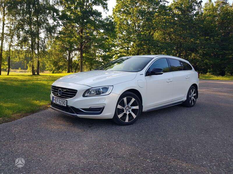 Volvo V60, 2.4 l., Универсал