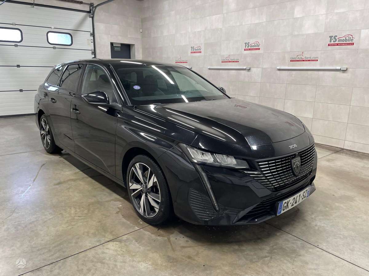 Peugeot 308, 1.2 l., Универсал