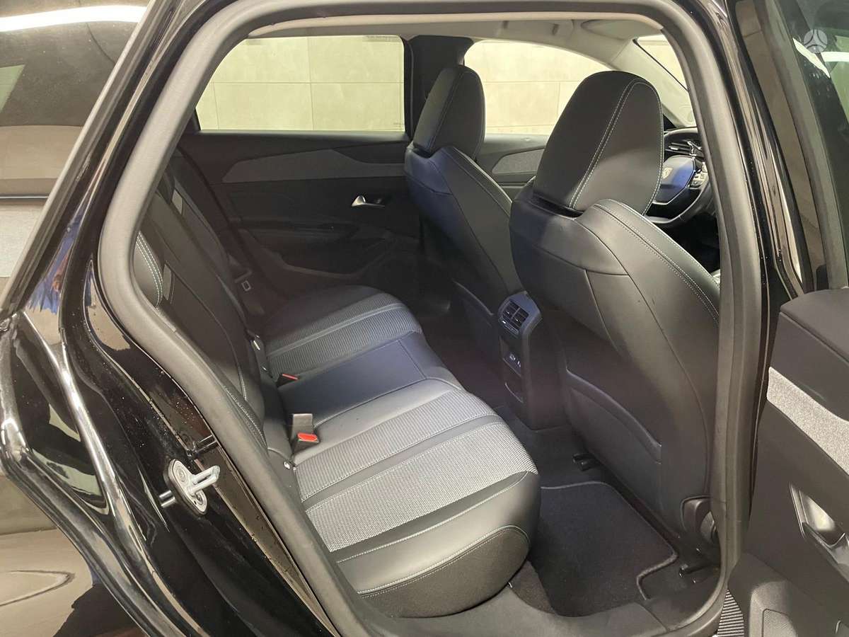 Peugeot 308, 1.2 l., Универсал