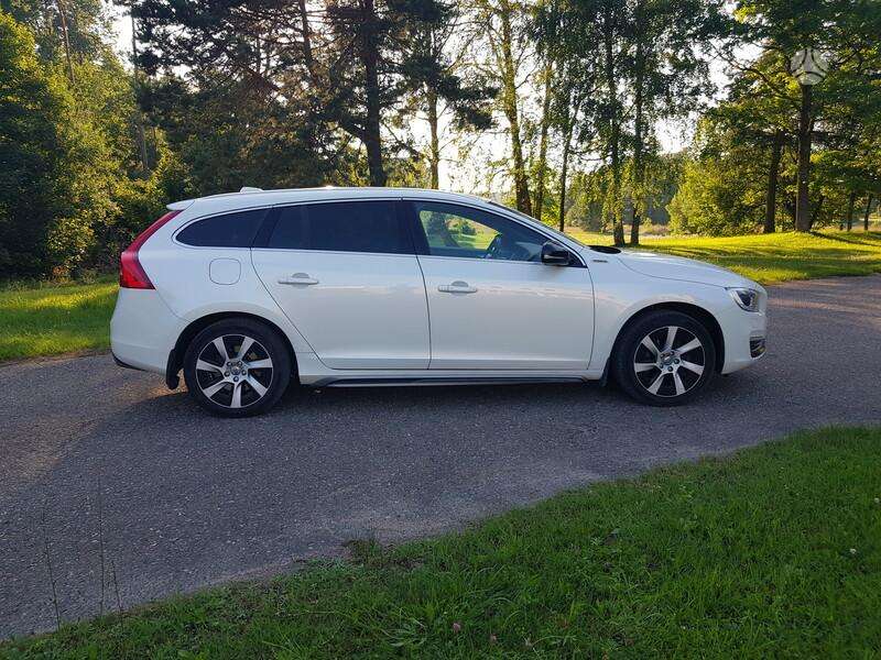 Volvo V60, 2.4 l., Универсал