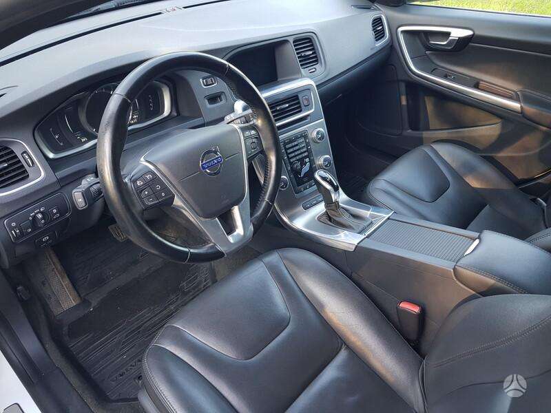 Volvo V60, 2.4 l., Универсал