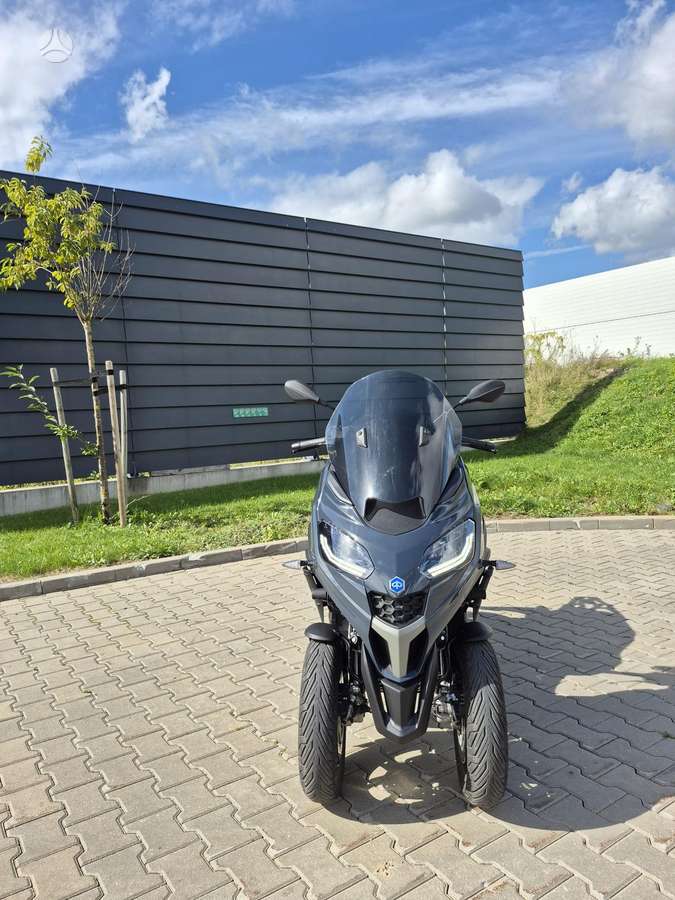 Piaggio MP3 310cc, трициклы