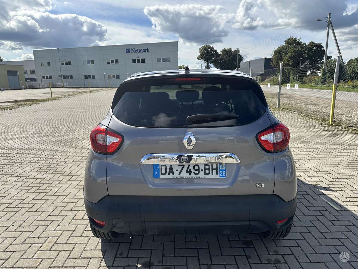 Renault Captur, 1.2 l., off-road / crossover