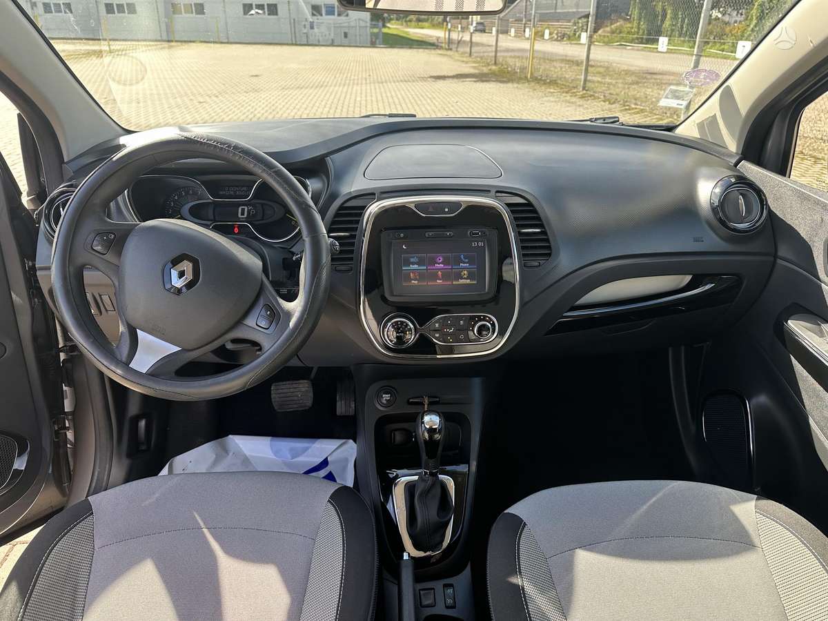 Renault Captur, 1.2 l., off-road / crossover