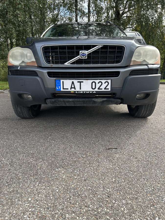 Volvo XC90 - 2