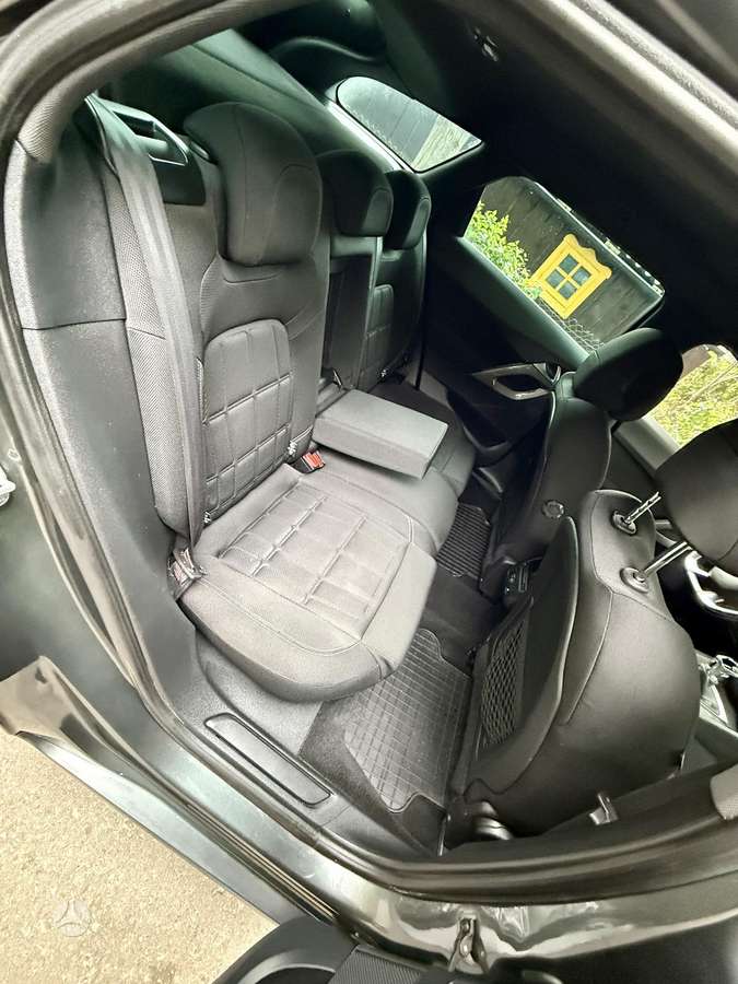 Citroen DS5, 1.6 l., hatchback