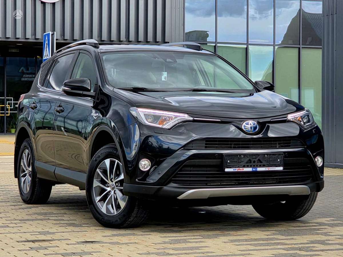 Toyota RAV4 - 1