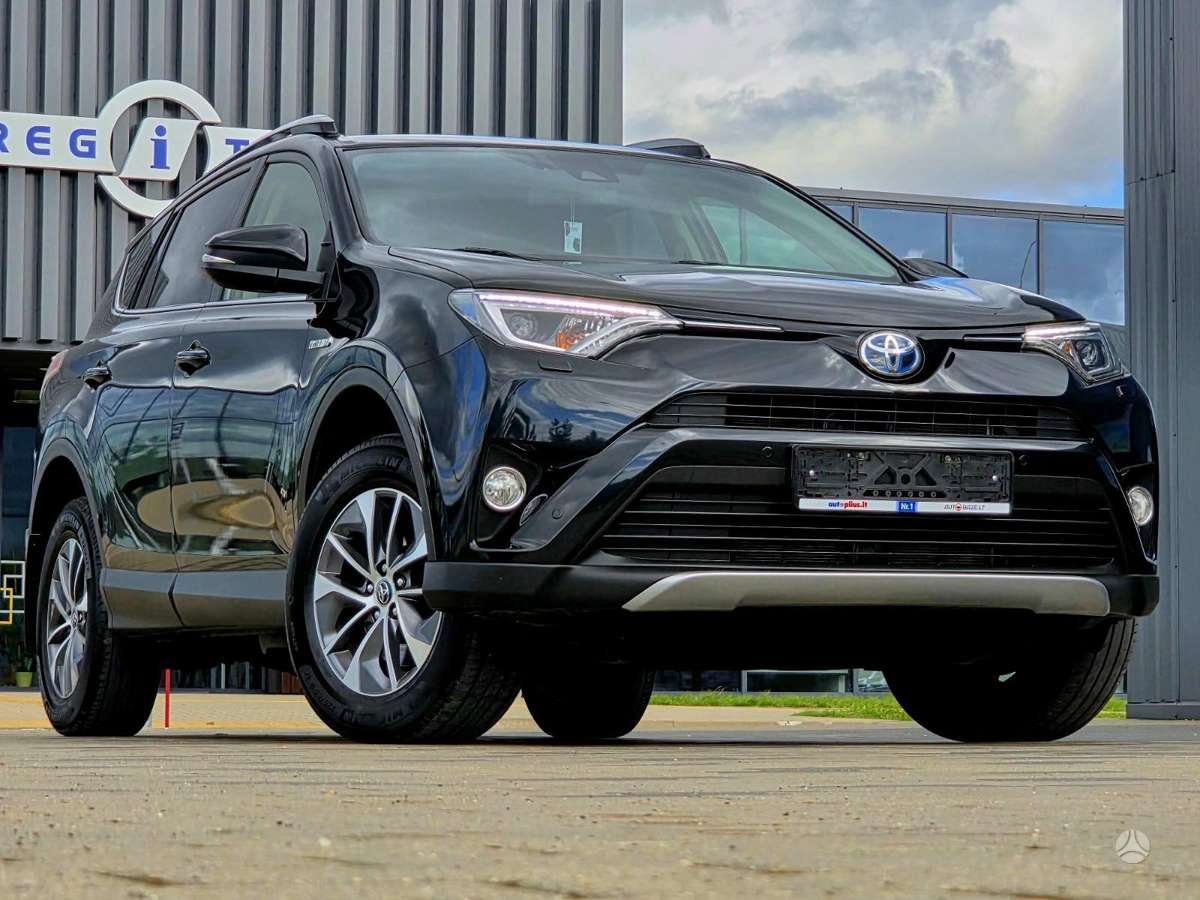 Toyota RAV4 - 6