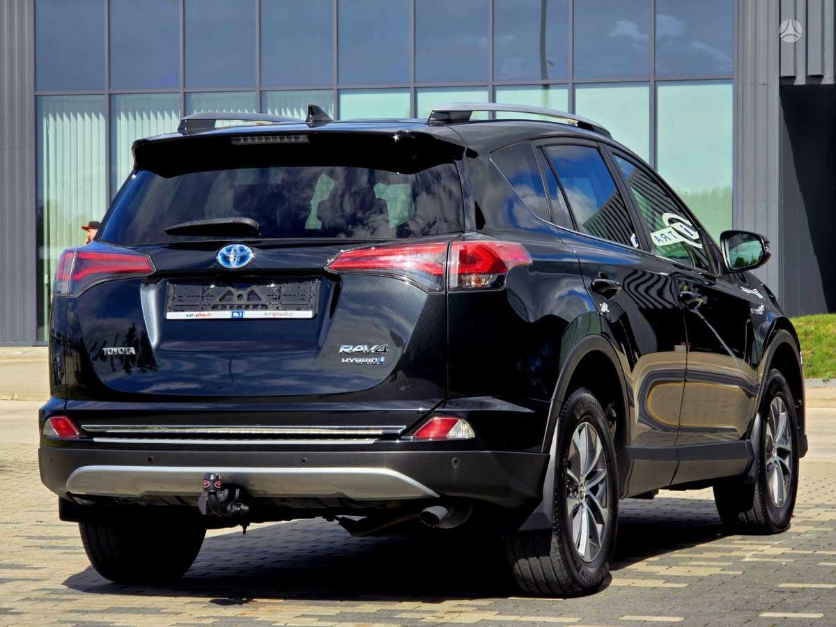 Toyota RAV4 - 7