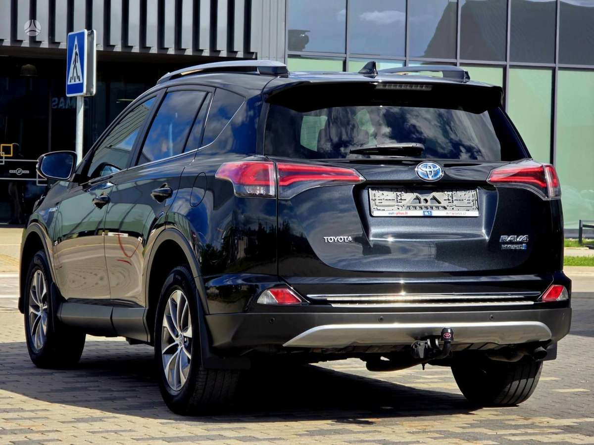 Toyota RAV4 - 9