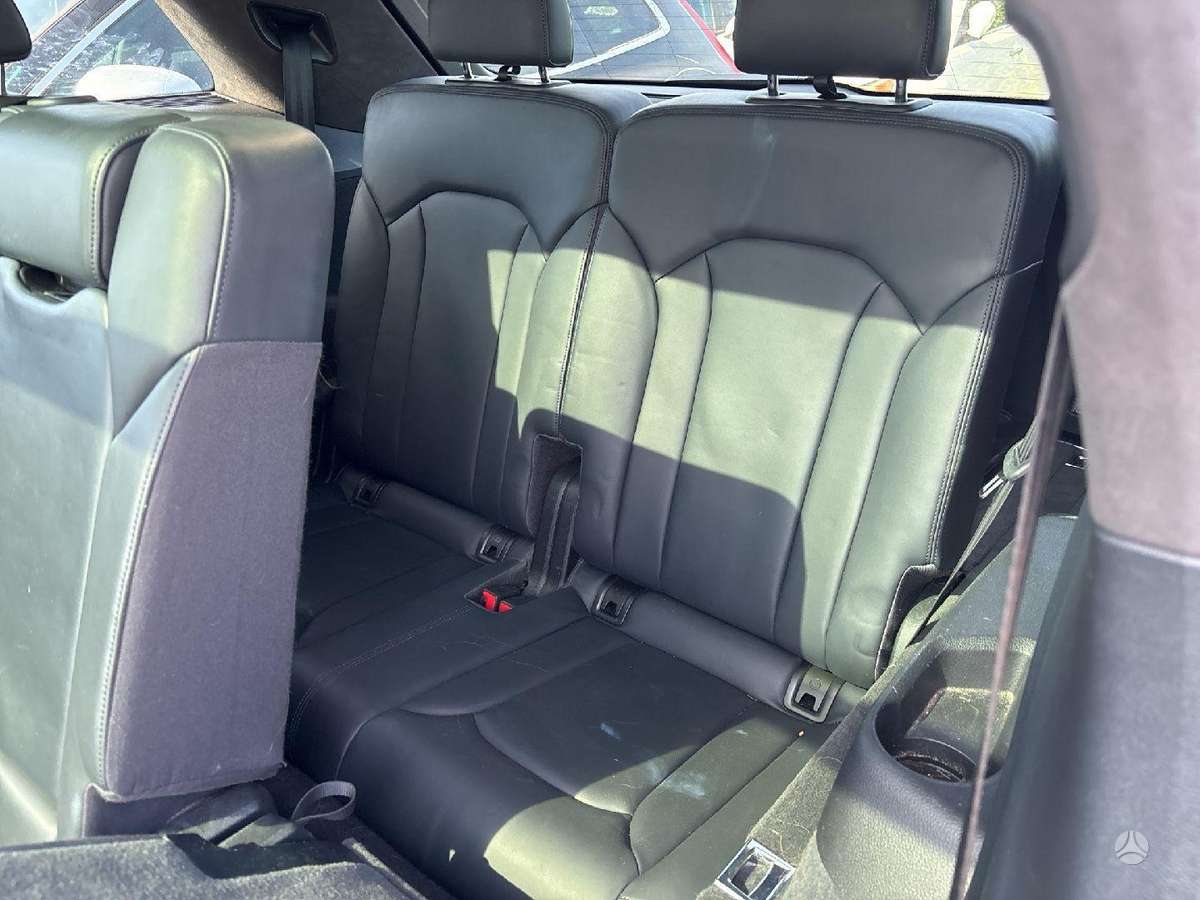 Audi Q7 - 6