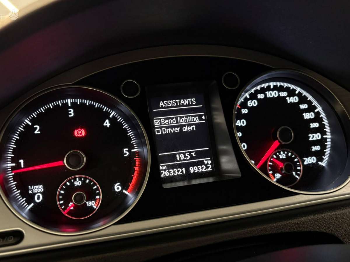 Volkswagen Passat Alltrack, 2.0 l., Универсал