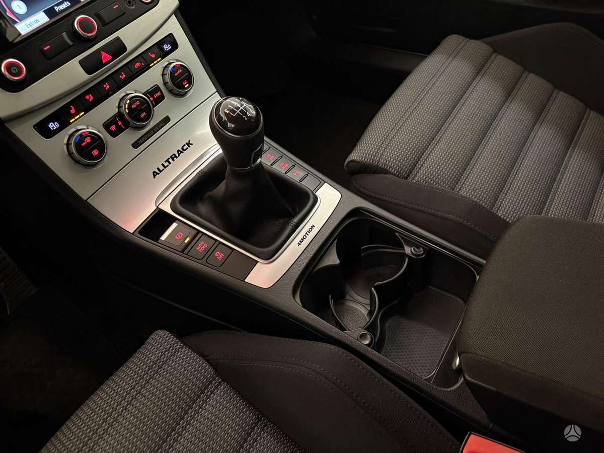Volkswagen Passat Alltrack, 2.0 l., Универсал