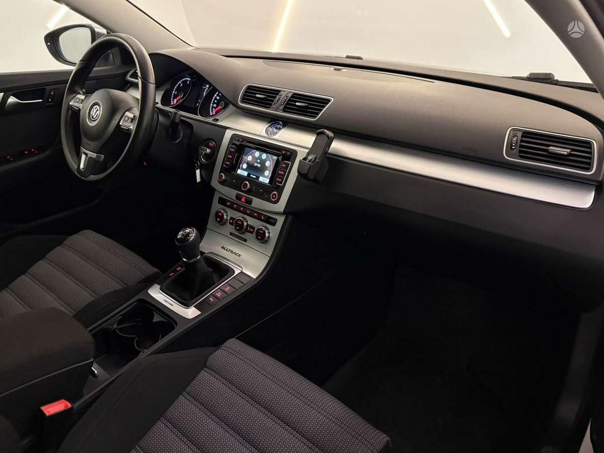 Volkswagen Passat Alltrack, 2.0 l., Универсал