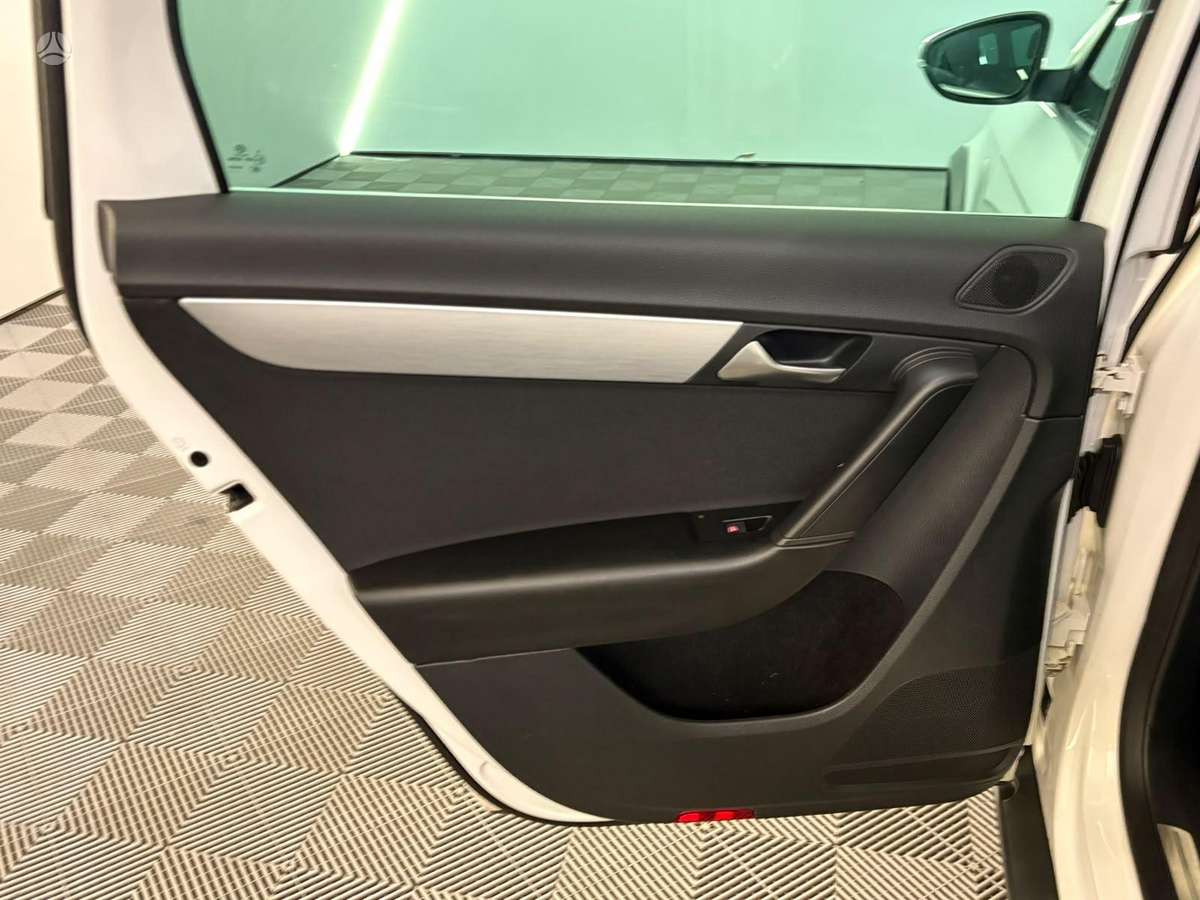 Volkswagen Passat Alltrack, 2.0 l., Универсал