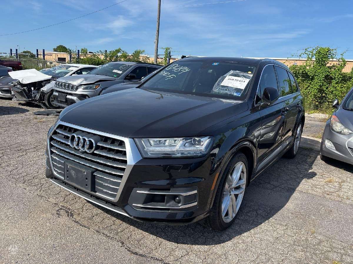 Audi Q7 - 1