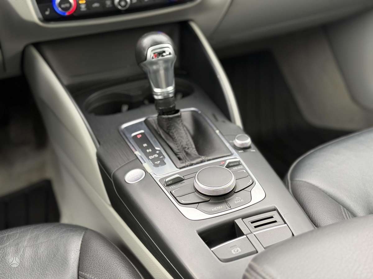 Audi A3, 2.0 l., Седан