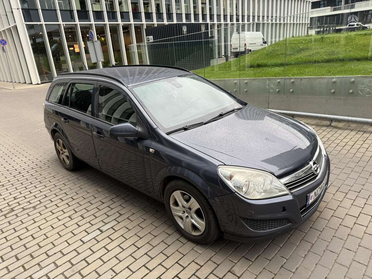 Opel Astra - 2