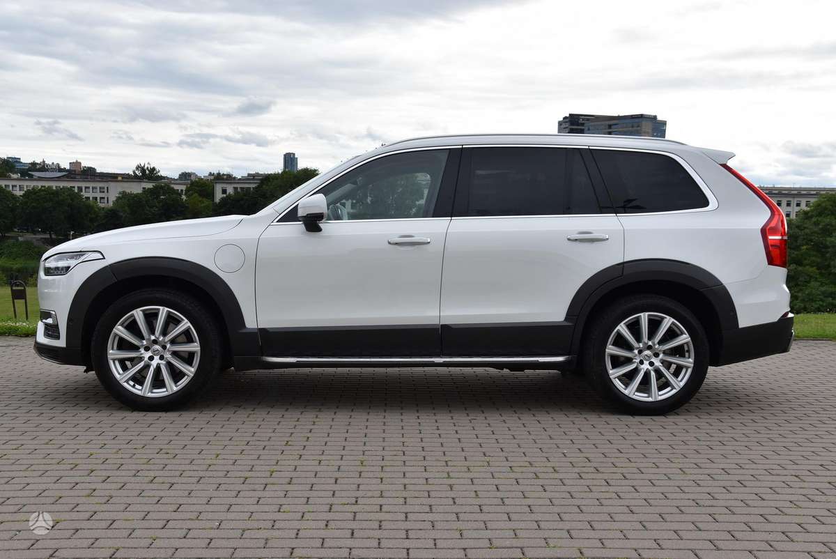 Volvo XC90 - 7