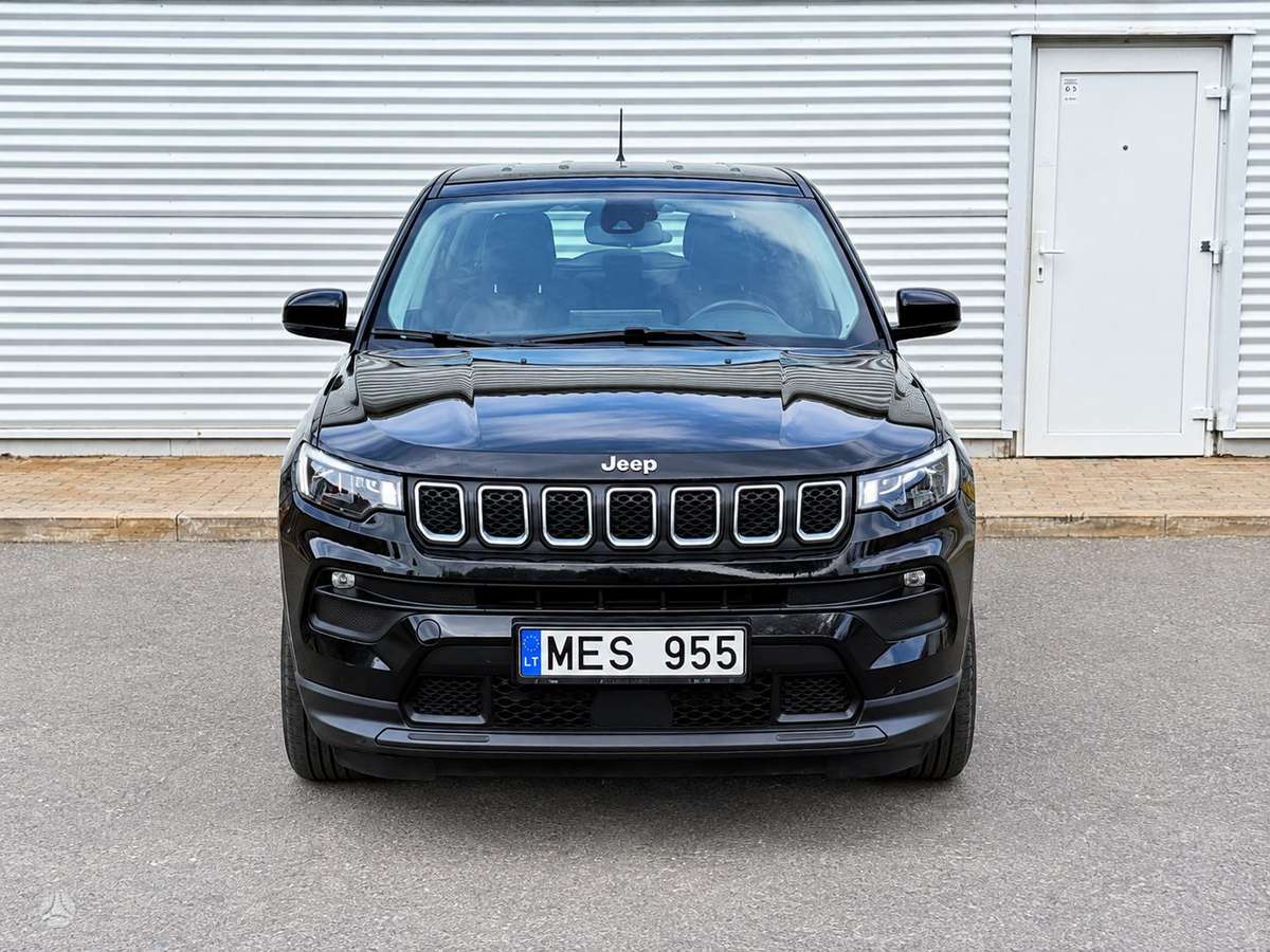 Jeep Compass, 1.3 l., off-road / crossover