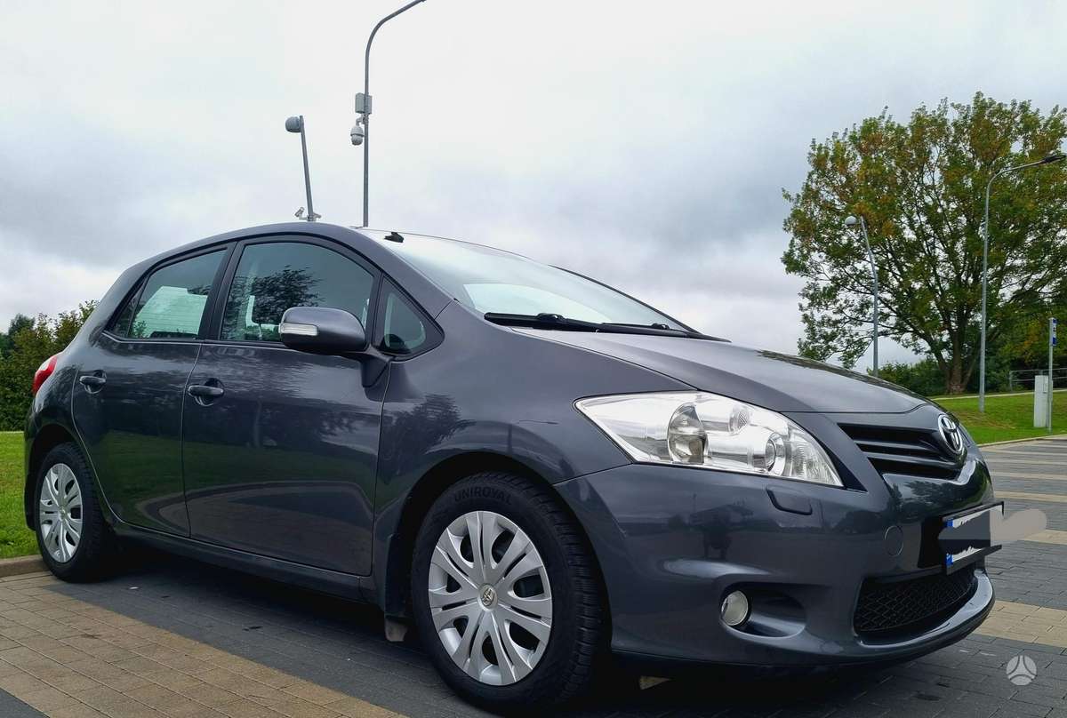 Toyota Auris - 3