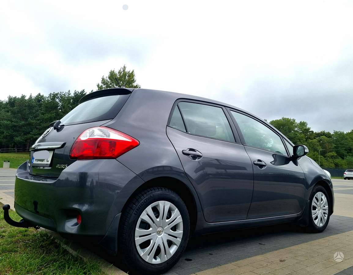 Toyota Auris - 5