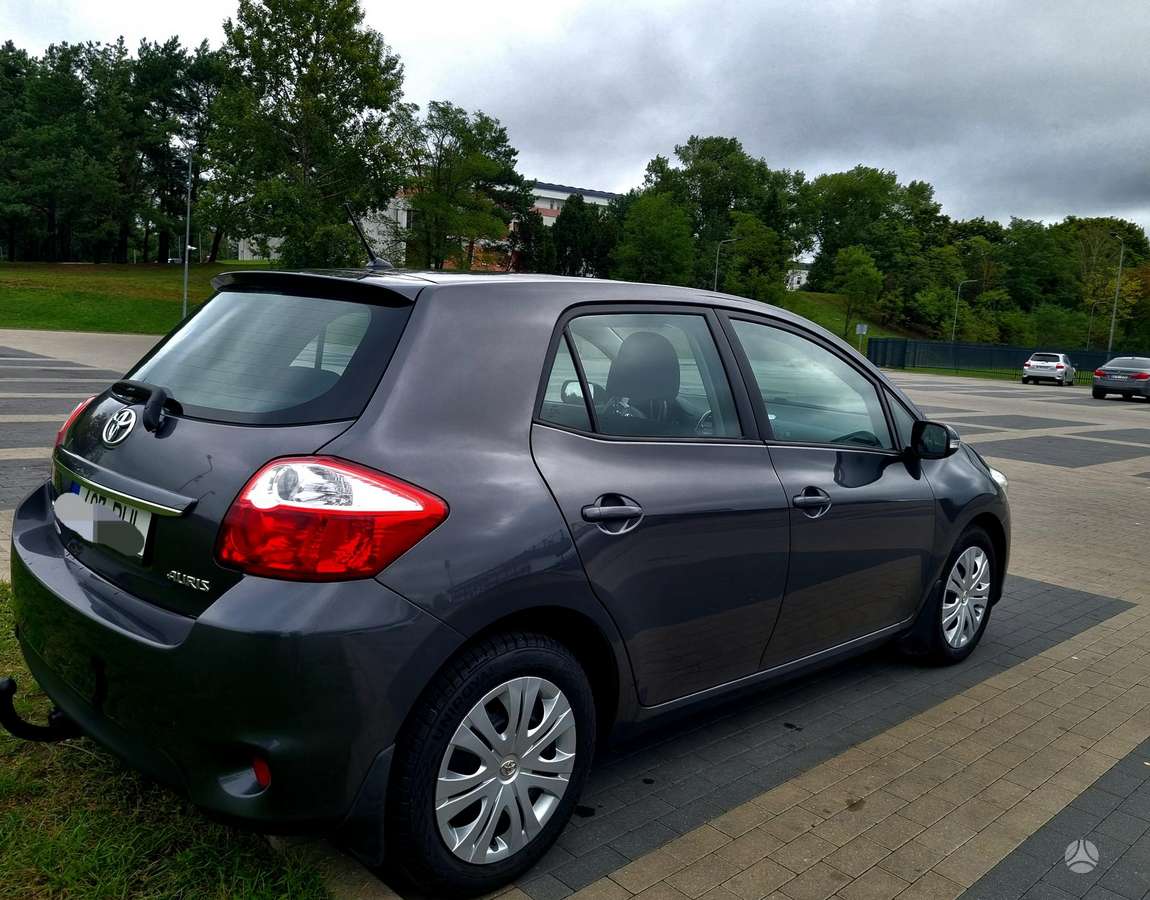 Toyota Auris - 10