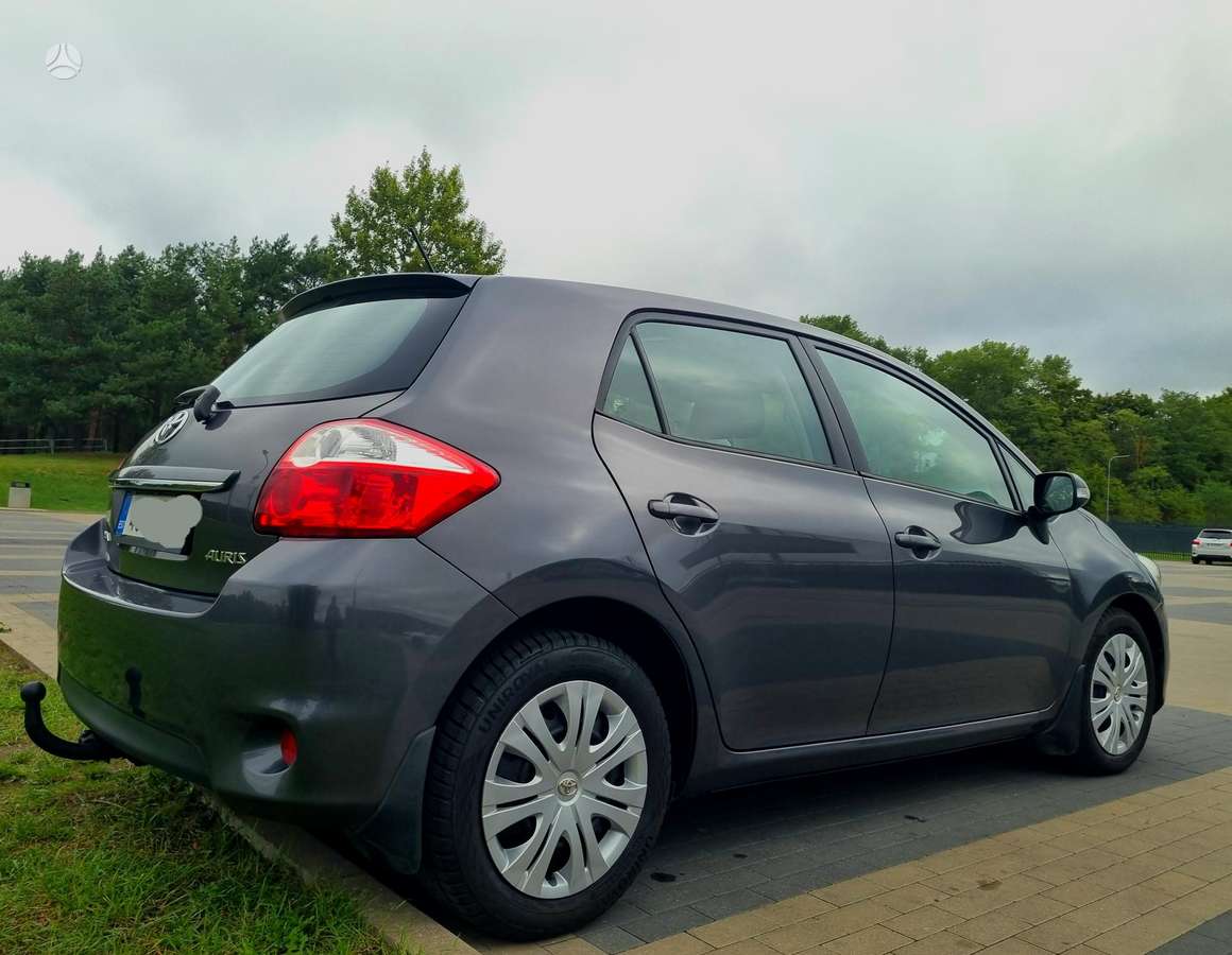 Toyota Auris - 11