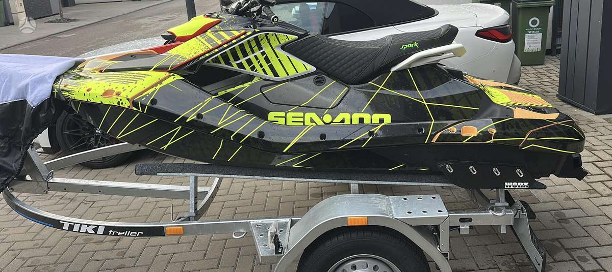 Sea-Doo Spark, jet skis