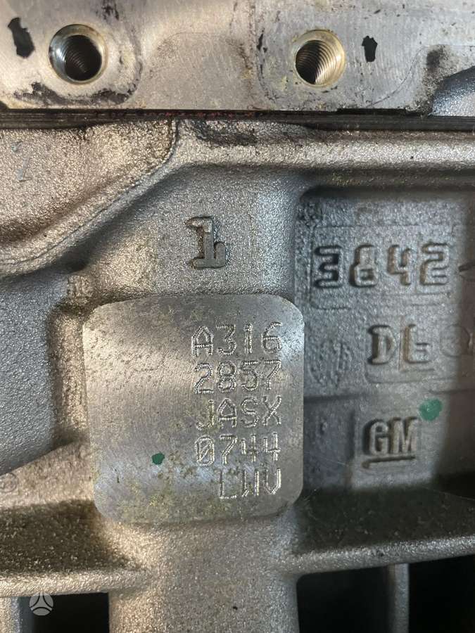 Opel Astra variklio detalės