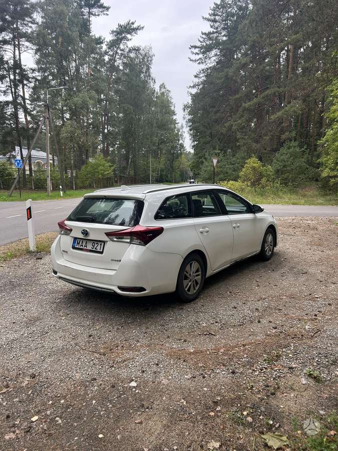 Toyota Auris - 3